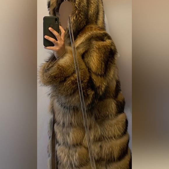 ⚠️NOT SOLD⚠️ Fur coat to sell unisexe - Picture 2 of 5